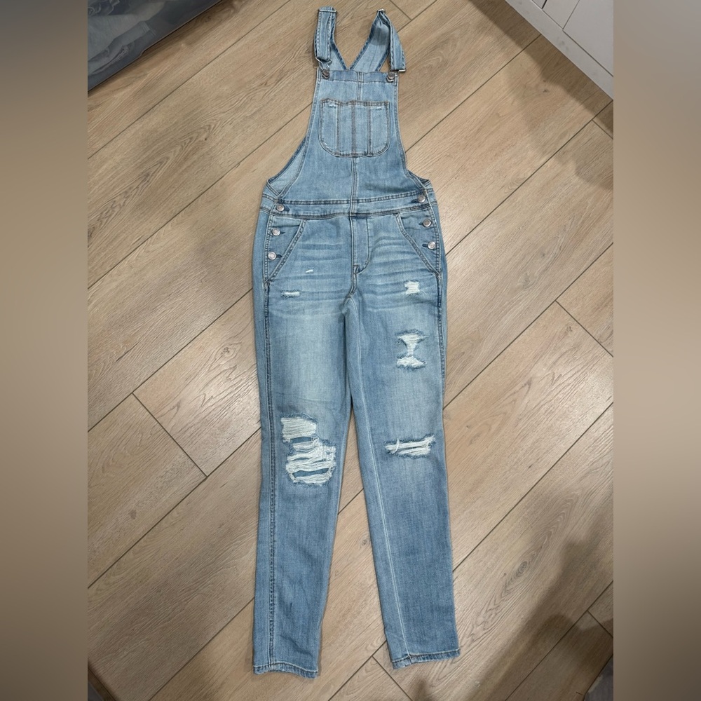 American Eagle Outfitters Light Blue Denim Overalls